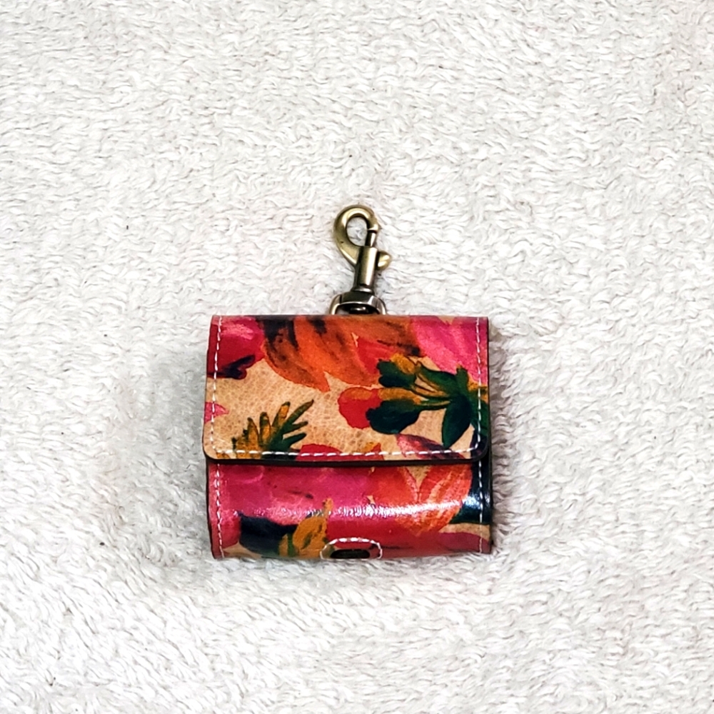 Patricia Nash Livigno Airpod Case Fob